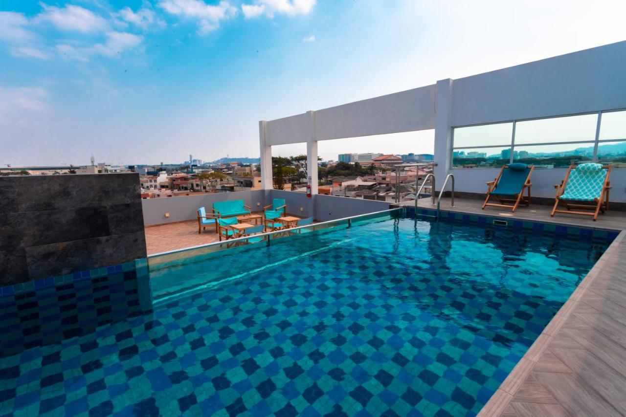 Hotel Puerto Pacifico Guayaquil Airport Buitenkant foto